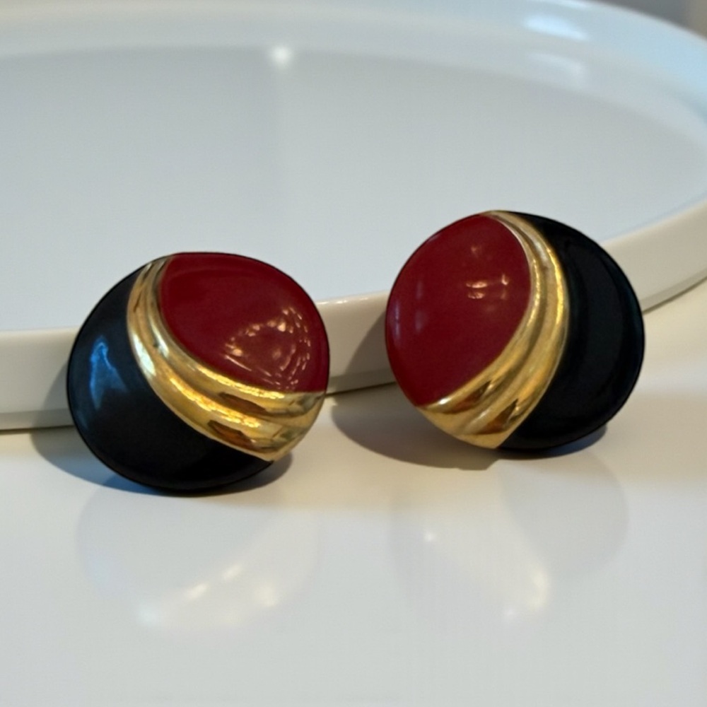 Vintage ‘80s Chunky Elegant Red & Black Enamel Earrings